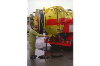 Flexible hoses for liquid suction, well cleaning, ... Flexible hoses for liquid suction, well cleaning, ...